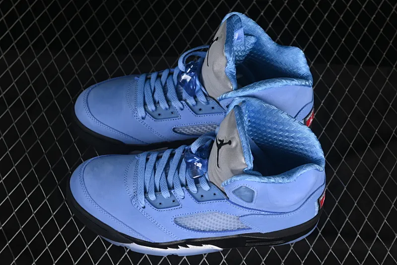 All categories Air Jordan Jordan series basketball shoes Air Jordan 5 OG version Air Jordan 5 Retro "University Blue" AJ5 Joe 5 North Carolina blue DV1310-401